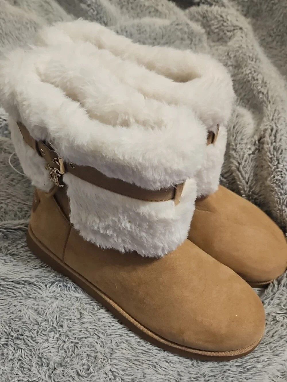 Juicy Couture Tan Faux-Suede Winter Boots with Cream Fur Cuff